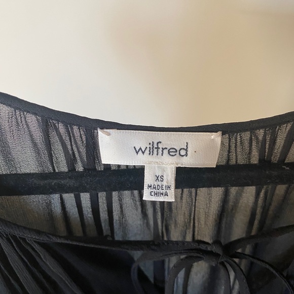 Wilfred Sheer Blouse - Picture 3 of 3